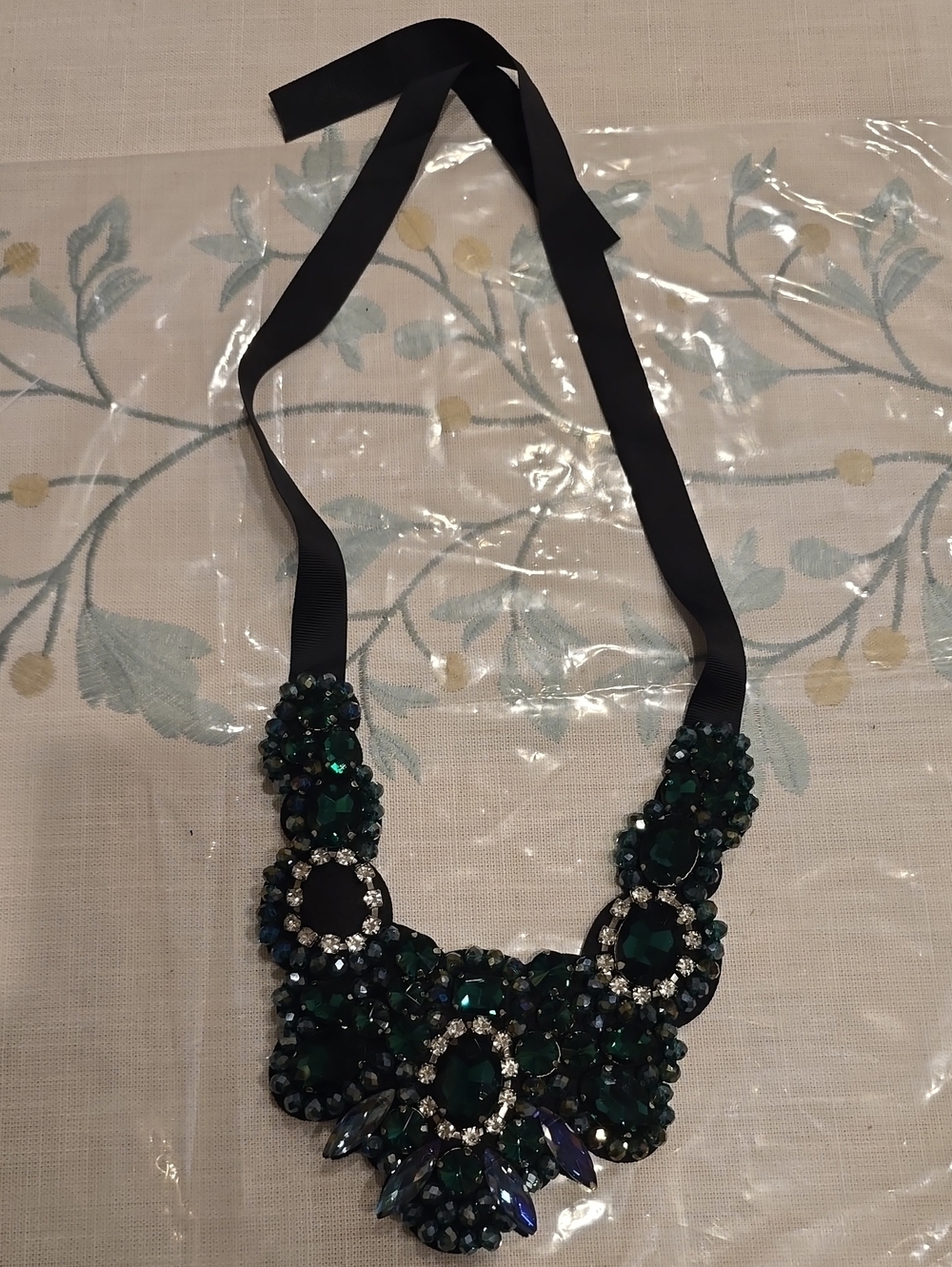 Statement Emerald Crystal Bib Necklace - Women Jewelry